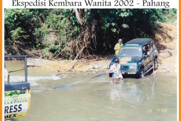 WSFFM - 2002 -4