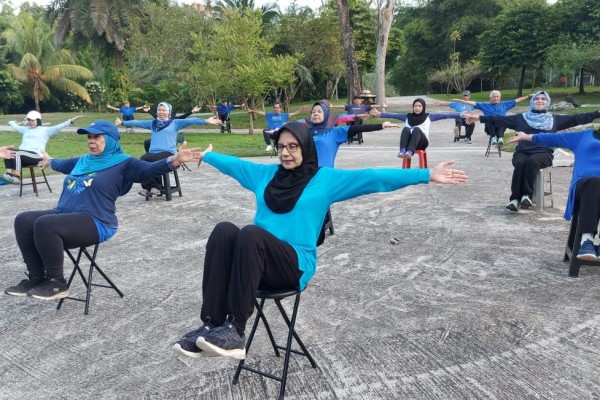 Sit n Move 2
